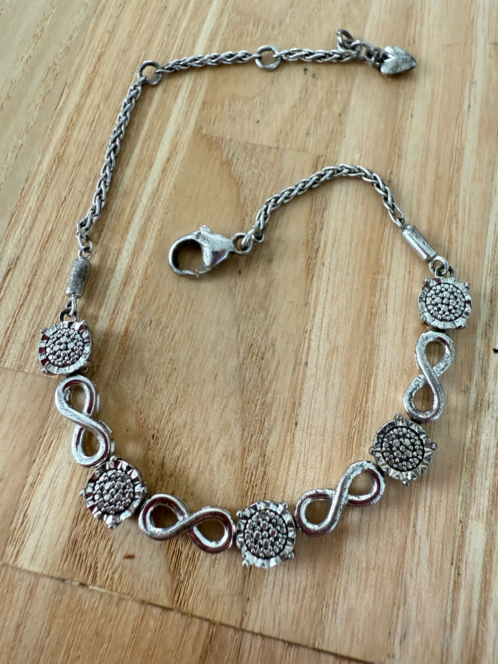 Vintage 925 Sterling Silver Infinity Link Heart Charm Bracelet